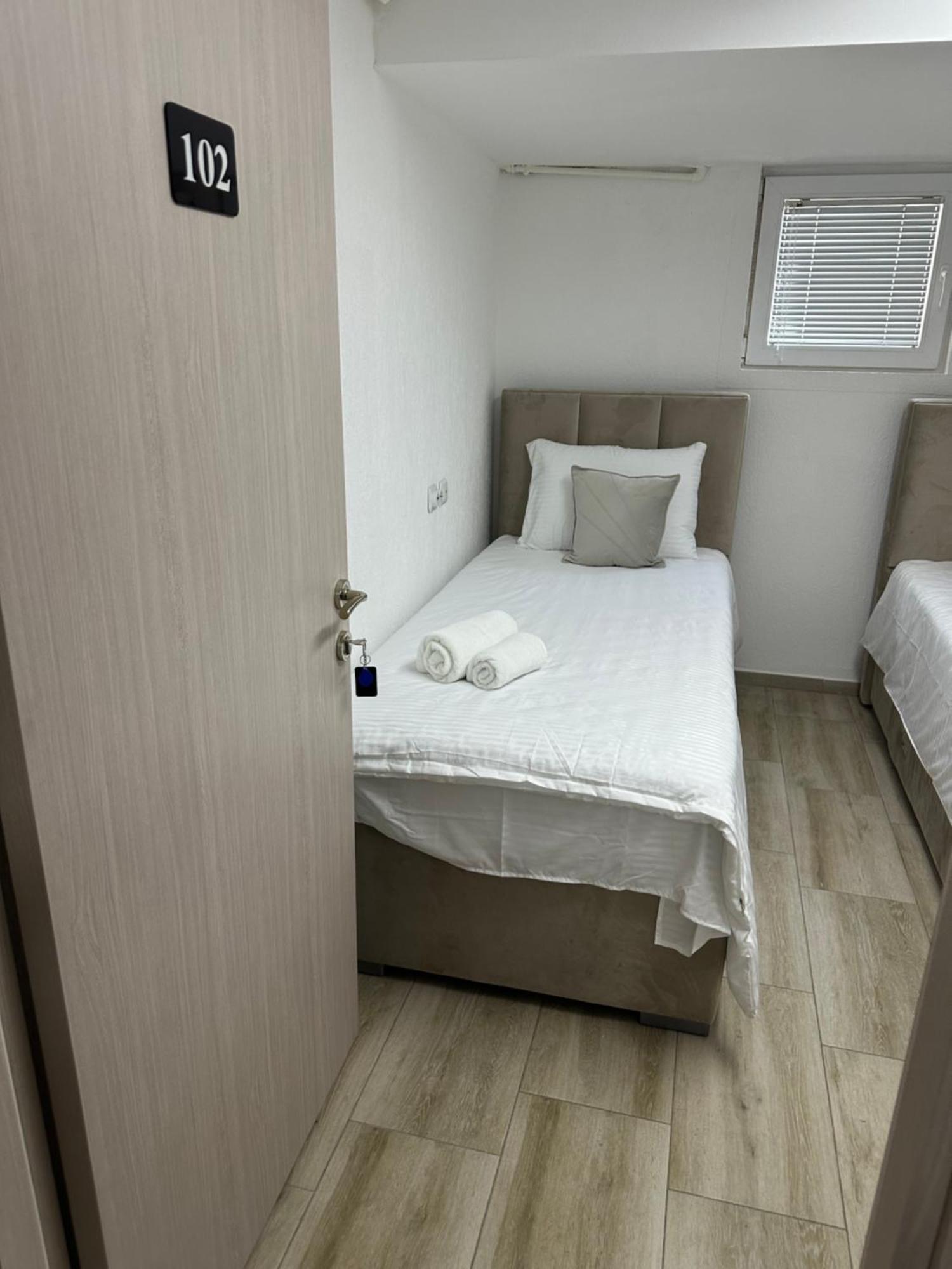 Next Rooms Σκόπια Εξωτερικό φωτογραφία